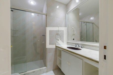 Apartamento para alugar com 400m², 4 quartos e 3 vagasBanheiro Social