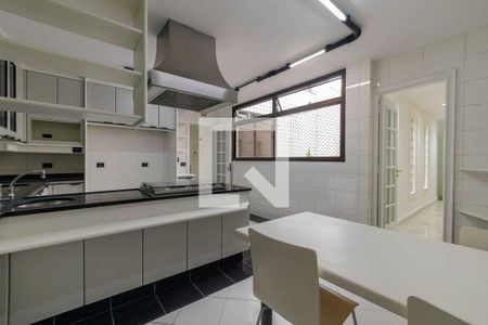 Apartamento para alugar com 400m², 4 quartos e 3 vagasCozinha