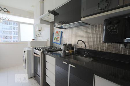 Cozinha - Armários de apartamento para alugar com 2 quartos, 75m² em Jacarepaguá, Rio de Janeiro