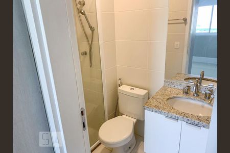 Banheiro de apartamento para alugar com 1 quarto, 50m² em Vila Gomes Cardim, São Paulo