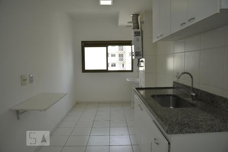 Apartamento à venda com 98m², 4 quartos e 2 vagasCozinha e Área de Serviço