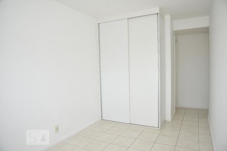 Apartamento à venda com 98m², 4 quartos e 2 vagasQuarto 3 - Suíte