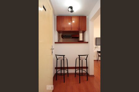 Sala de apartamento para alugar com 1 quarto, 35m² em Morro dos Ingleses, São Paulo