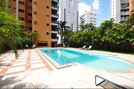 Apartamento à venda com 380m², 4 quartos e 4 vagasPiscina