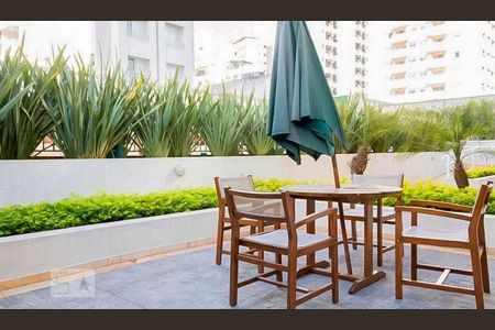 Apartamento para alugar com 57m², 2 quartos e 1 vaga Apartamento para alugar com 57m², 2 quartos e 1 vagaÁrea comum - Salão de festas