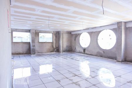 Apartamento à venda com 80m², 2 quartos e 2 vagas Apartamento à venda com 80m², 2 quartos e 2 vagasÁrea comum - Salão de festas