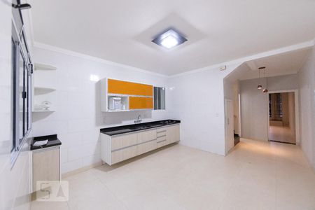 Casa à venda com 169m², 3 quartos e 3 vagasCozinha