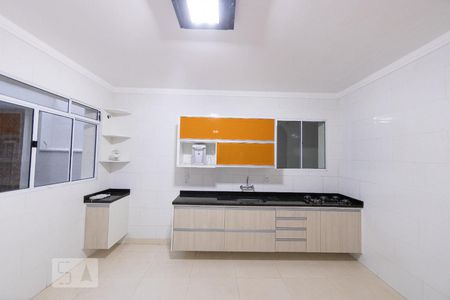 Casa à venda com 169m², 3 quartos e 3 vagasCozinha