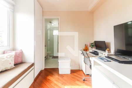 Apartamento à venda com 128m², 3 quartos e 2 vagas Apartamento à venda com 128m², 3 quartos e 2 vagasSuite 1
