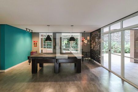 Apartamento à venda com 128m², 3 quartos e 2 vagas Apartamento à venda com 128m², 3 quartos e 2 vagasEspaço de Jogos