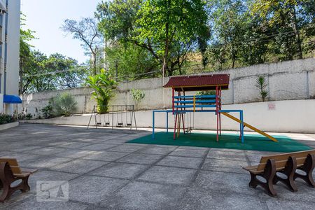 Apartamento para alugar com 87m², 3 quartos e sem vaga Apartamento para alugar com 87m², 3 quartos e sem vagaParquinho