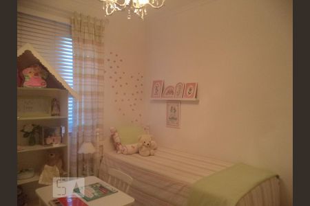 Apartamento à venda com 115m², 3 quartos e 2 vagas Apartamento à venda com 115m², 3 quartos e 2 vagasQuarto 2