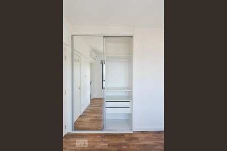 Apartamento à venda com 35m², 1 quarto e 1 vagaSuíte