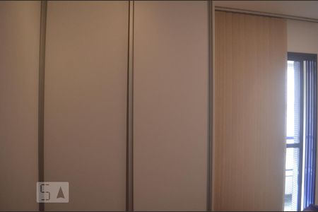 Apartamento à venda com 120m², 3 quartos e 2 vagasDetalhe Quarto