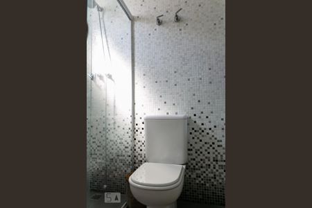 Apartamento à venda com 111m², 3 quartos e 3 vagas Apartamento à venda com 111m², 3 quartos e 3 vagasBanheiro da Suíte