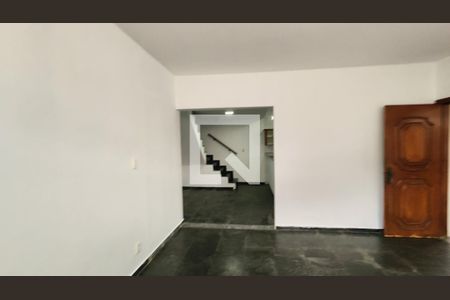 Sala de casa para alugar com 2 quartos, 128m² em Vila Arens Ii, Jundiaí
