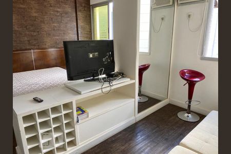 Sala de kitnet/studio para alugar com 1 quarto, 36m² em Vila da Serra, Nova Lima