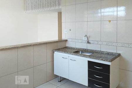 Casa à venda com 343m², 5 quartos e 3 vagas Casa à venda com 343m², 5 quartos e 3 vagasCozinha