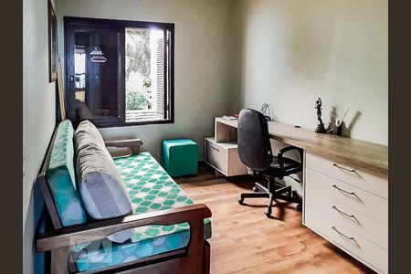 Casa de condomínio para alugar com 220m², 3 quartos e 2 vagasDormitório