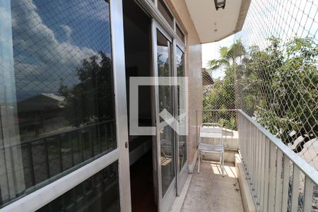 Apartamento à venda com 120m², 3 quartos e 3 vagasVaranda da Suíte 