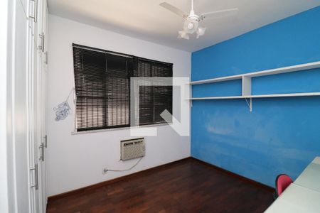 Apartamento à venda com 120m², 3 quartos e 3 vagasQuarto 2