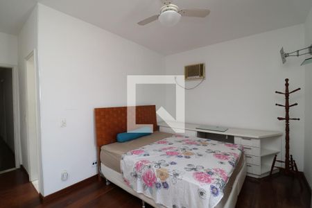 Apartamento à venda com 120m², 3 quartos e 3 vagasSuíte