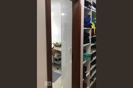 Apartamento à venda com 210m², 4 quartos e 4 vagasQuarto