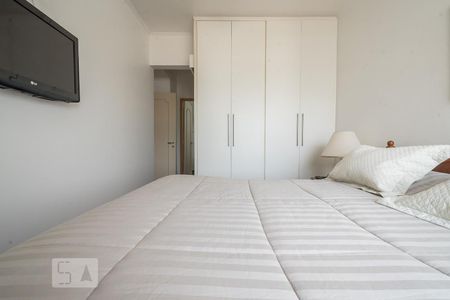 Apartamento à venda com 240m², 3 quartos e 2 vagasSuíte 