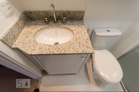 Banheiro de apartamento para alugar com 1 quarto, 37m² em Santa Cecília, São Paulo