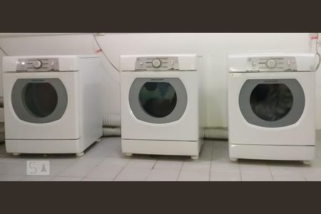 Apartamento para alugar com 45m², 1 quarto e 1 vaga Apartamento para alugar com 45m², 1 quarto e 1 vagaLavanderia