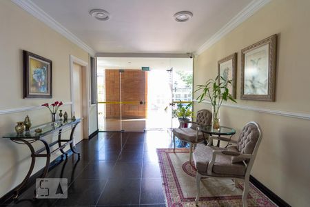 Apartamento à venda com 140m², 4 quartos e 2 vagasHall de Entrada