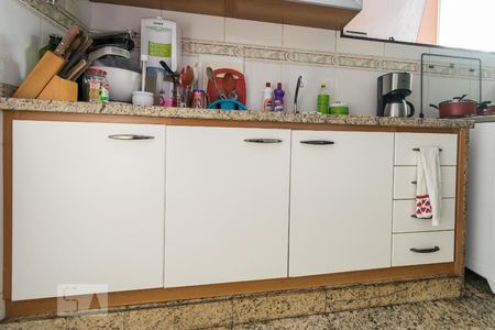 Apartamento à venda com 60m², 2 quartos e sem vagaCozinha - Armários