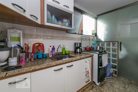 Apartamento à venda com 60m², 2 quartos e sem vagaCozinha