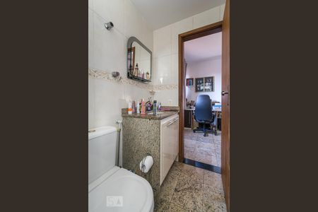 Apartamento à venda com 60m², 2 quartos e sem vagaBanheiro da Suíte