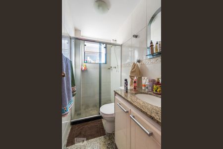 Apartamento à venda com 60m², 2 quartos e sem vagaBanheiro da Suíte - Box de vidro