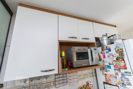 Apartamento à venda com 60m², 2 quartos e sem vagaCozinha - Armários