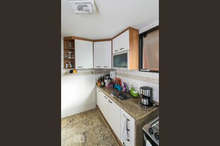 Apartamento à venda com 60m², 2 quartos e sem vagaCozinha