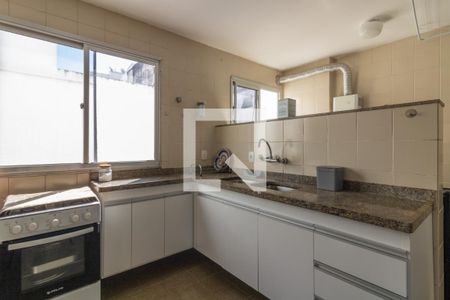 Apartamento à venda com 205m², 4 quartos e 2 vagas Apartamento à venda com 205m², 4 quartos e 2 vagasCozinha