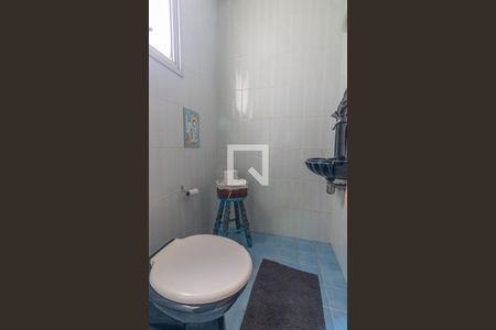 Apartamento à venda com 205m², 4 quartos e 2 vagas Apartamento à venda com 205m², 4 quartos e 2 vagasLavabo