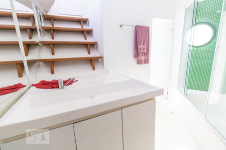 Casa à venda com 400m², 3 quartos e 4 vagas Casa à venda com 400m², 3 quartos e 4 vagasBanheiro da Suíte 3