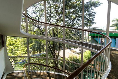 Casa à venda com 400m², 3 quartos e 4 vagas Casa à venda com 400m², 3 quartos e 4 vagasVista da Sala