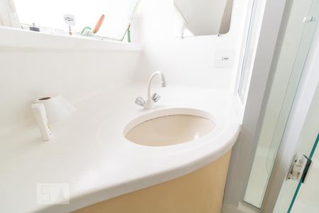 Casa à venda com 400m², 3 quartos e 4 vagas Casa à venda com 400m², 3 quartos e 4 vagasBanheiro da Suíte 2