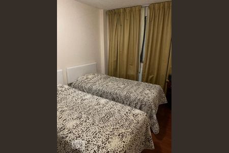 Quarto 1 de apartamento para alugar com 2 quartos, 55m² em Jacarepaguá, Rio de Janeiro
