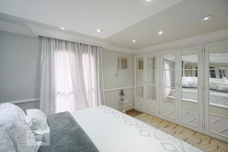 Apartamento à venda com 160m², 4 quartos e 3 vagas Apartamento à venda com 160m², 4 quartos e 3 vagasQuarto 03