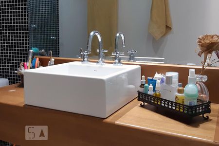Banheiro da Suite de apartamento para alugar com 2 quartos, 100m² em Andaraí, Rio de Janeiro