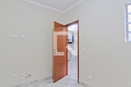 Quarto 1 de casa para alugar com 1 quarto, 32m² em Vila Pereira Cerca, São Paulo