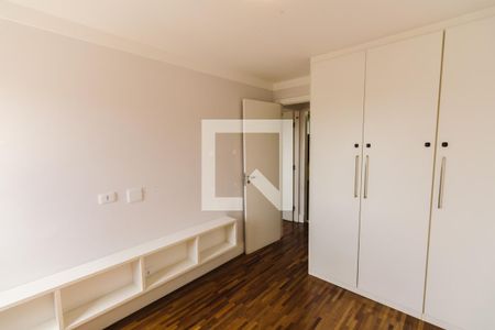 Apartamento à venda com 74m², 2 quartos e 1 vagaQuarto 2