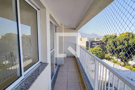 Apartamento à venda com 62m², 2 quartos e 1 vaga Apartamento à venda com 62m², 2 quartos e 1 vagavaranda