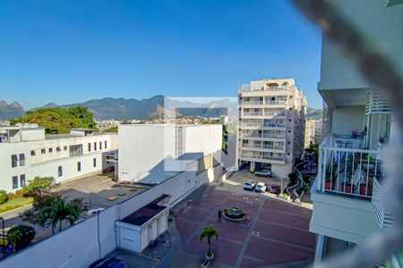 Apartamento à venda com 62m², 2 quartos e 1 vaga Apartamento à venda com 62m², 2 quartos e 1 vagavaranda