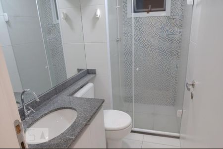 Banheiro de apartamento para alugar com 1 quarto, 31m² em Água Branca, São Paulo